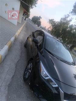 نيسان فيرسا